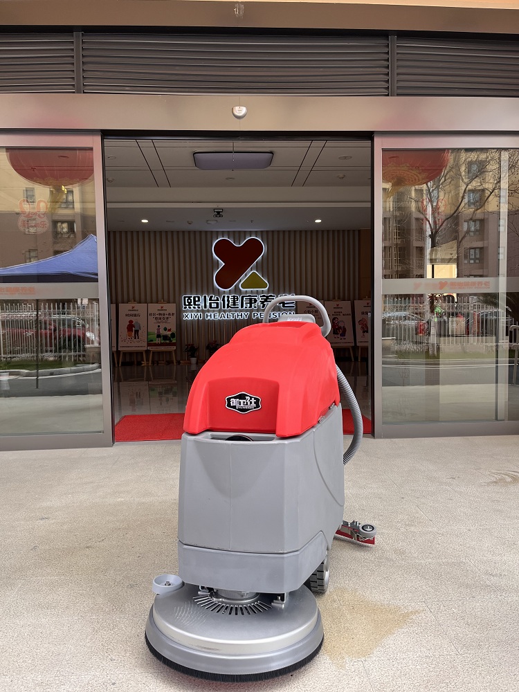 如何處理洗地機(jī)刷盤不轉(zhuǎn)的問(wèn)題 如何處理洗地機(jī)刷盤不轉(zhuǎn)的問(wèn)題